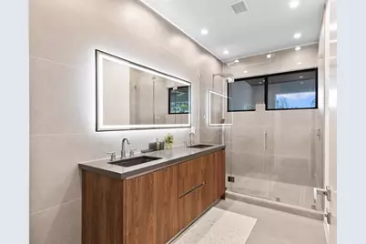 1207 NE 11th Avenue, Fort Lauderdale, FL 33304 - Photo 28