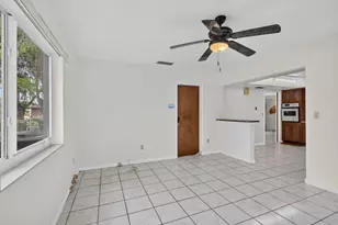 1960 NW 107th Ave, Pembroke Pines, FL 33026 - Photo 20