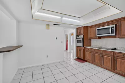 1960 NW 107th Avenue, Pembroke Pines, FL 33026 - Photo 14