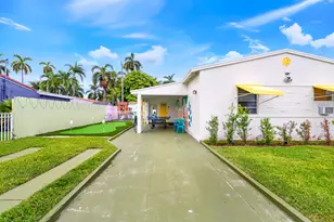 913 NE 2nd Ct, Hallandale Beach, FL 33009 - Photo 74