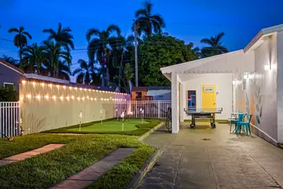 913 NE 2nd Court, Hallandale Beach, FL 33009 - Photo 72