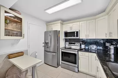 1170 N Federal Highway #512, Fort Lauderdale, FL 33304 - Photo 2