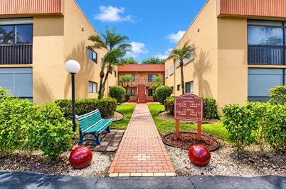 15216 Lakes Of Delray Boulevard #155, Delray Beach, FL 33484 - Photo 2