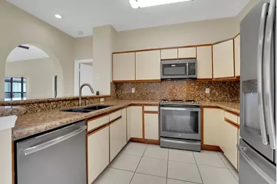 9401 NW 18th Drive, Plantation, FL 33322 - Photo 24