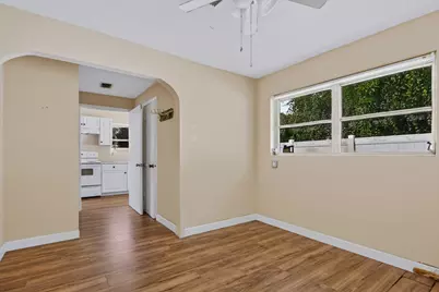 147 Foresteria Drive, Lake Park, FL 33403 - Photo 24