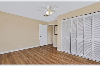 147 Foresteria Drive, Lake Park, FL 33403 - Photo 8