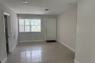 4161 NW 11th Ave, Oakland Park, FL 33309 - Photo 2