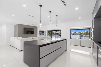 5641 Bayview Drive, Fort Lauderdale, FL 33308 - Photo 22