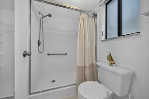 5599 Courtyard Dr, Margate, FL 33063 - Photo 12
