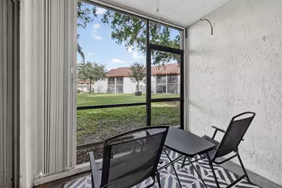 5599 Courtyard Drive, Margate, FL 33063 - Photo 4