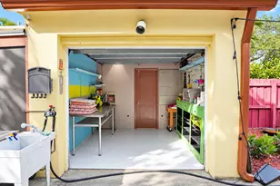 2602 McKinley St, Hollywood, FL 33020 - Photo 30