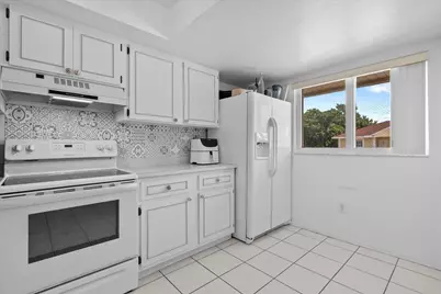 1805 Palm Beach Trace Drive, Royal Palm Beach, FL 33411 - Photo 4