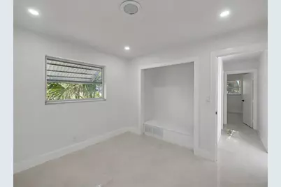 1940 NW 32nd Street, Oakland Park, FL 33309 - Photo 22
