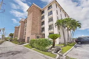 3200 N Ocean Dr, Hollywood, FL 33019 - Photo 1