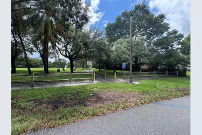 2109 Pinehurst Drive, West Palm Beach, FL 33407 - Photo 16