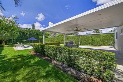 1028 NE 35th Street, Oakland Park, FL 33334 - Photo 26