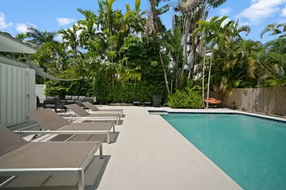 11530 NE 7th Avenue, Biscayne Park, FL 33161 - Photo 40