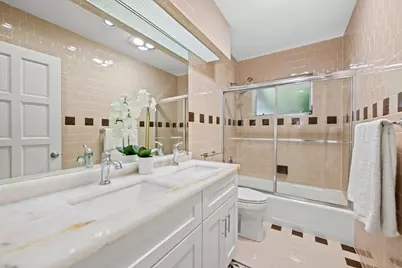 2131 SW 23rd Avenue, Fort Lauderdale, FL 33312 - Photo 18