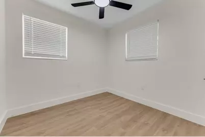870 NW 34th Terrace, Lauderhill, FL 33311 - Photo 10