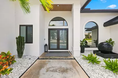 11145 Boca Woods Lane, Boca Raton, FL 33428 - Photo 6