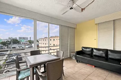 2145 Pierce Street #425, Hollywood, FL 33020 - Photo 14