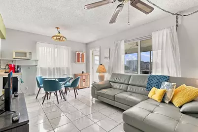 2145 Pierce Street #425, Hollywood, FL 33020 - Photo 6