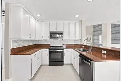 4592 SW 14th Street, Deerfield Beach, FL 33442 - Photo 16