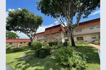 12007 Poinciana Boulevard #205, Royal Palm Beach, FL 33411 - Photo 14
