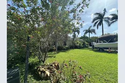 383 Pine Way Trail #C, West Palm Beach, FL 33406 - Photo 12