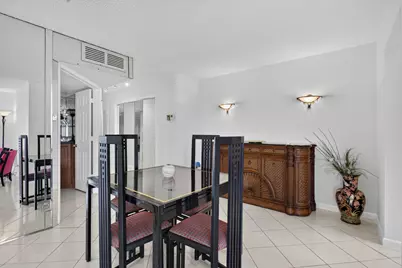 1050 Hillsboro Mile #702W, Hillsboro Beach, FL 33062 - Photo 8