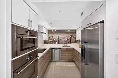 5600 Collins Avenue #6M, Miami Beach, FL 33140 - Photo 8