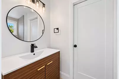 2010 Avenue H, Riviera Beach, FL 33404 - Photo 10