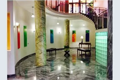 5401 Collins Avenue #1510, Miami Beach, FL 33140 - Photo 8