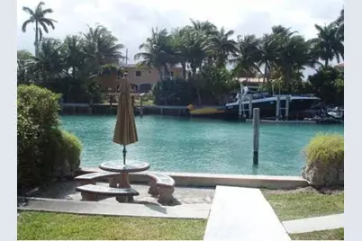 9720 W Bay Harbor Drive, Bay Harbor Islands, FL 33154 - Photo 4