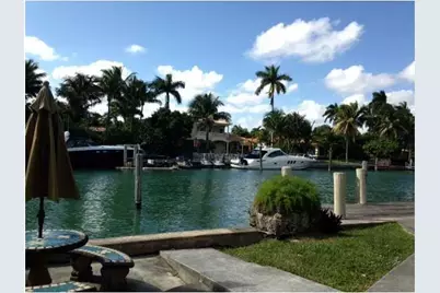 9720 W Bay Harbor Drive, Bay Harbor Islands, FL 33154 - Photo 2