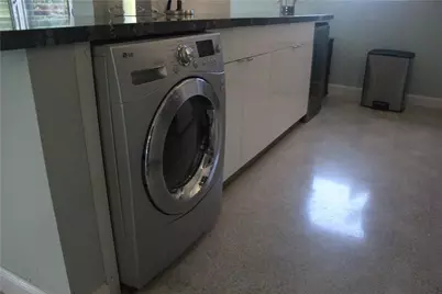 561 Bayshore Drive #4, Fort Lauderdale, FL 33304 - Photo 8