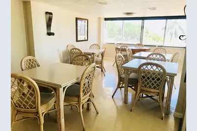 710 N Ocean Boulevard #202, Pompano Beach, FL 33062 - Photo 10