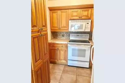 710 N Ocean Boulevard #202, Pompano Beach, FL 33062 - Photo 26