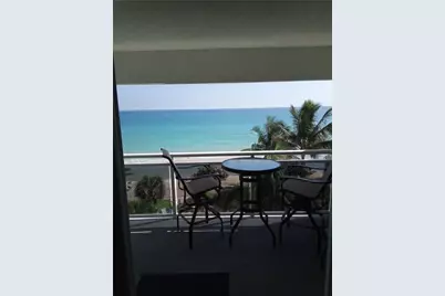 500 SE 21st Avenue #605, Deerfield Beach, FL 33441 - Photo 2