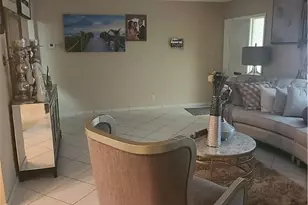 8208 NW 57th Pl, Tamarac, FL 33321 - Photo 6