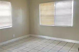 736 NW 14th Terrace, Fort Lauderdale, FL 33311 - Photo 4