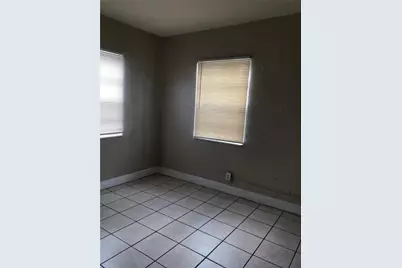 736 NW 14th Terrace #1, Fort Lauderdale, FL 33311 - Photo 2