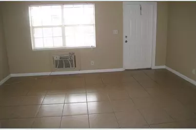 771 SW 8th Street #111, Pompano Beach, FL 33060 - Photo 8