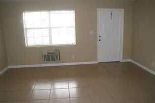 771 SW 8th St, Pompano Beach, FL 33060 - Photo 8