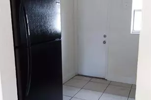 700 NW 14th Terrace, Fort Lauderdale, FL 33311 - Photo 6