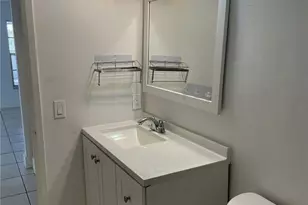 1425 NE 56th St, Fort Lauderdale, FL 33334 - Photo 2