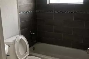 713 NW 14th Terrace, Fort Lauderdale, FL 33311 - Photo 2