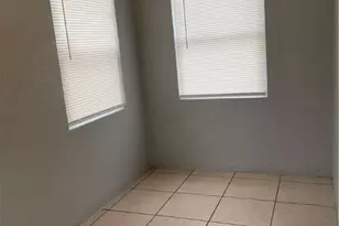 918 NW 24th Ave, Fort Lauderdale, FL 33311 - Photo 22