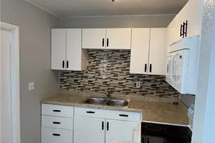 918 NW 24th Ave, Fort Lauderdale, FL 33311 - Photo 8