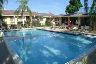 5911 Washington St, Hollywood, FL 33023 - Photo 18